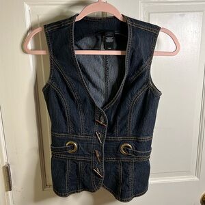 Bisou Bisou Fitted XS Dark Denim Vest With Gold Accents